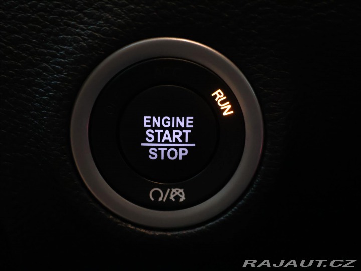 Dodge Challenger 5,7 V8 HEMI 277kW Klima K 2022