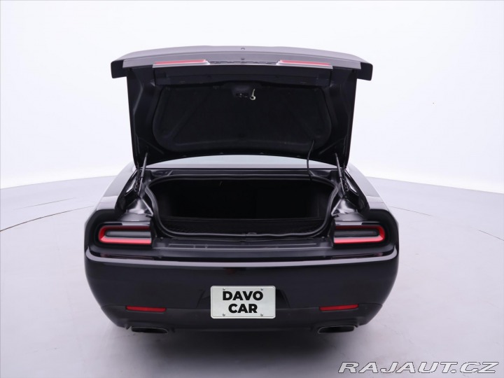Dodge Challenger 5,7 V8 HEMI 277kW Klima K 2022