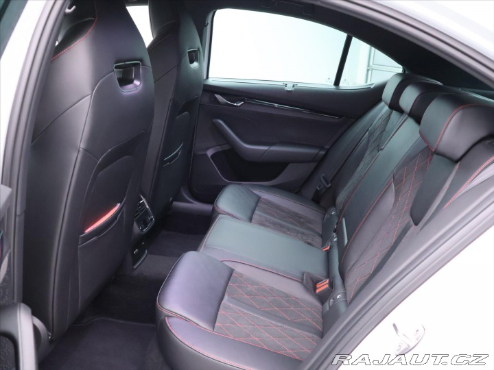 Škoda Octavia 2,0 TSI RS 180kW DSG CZ D 2023
