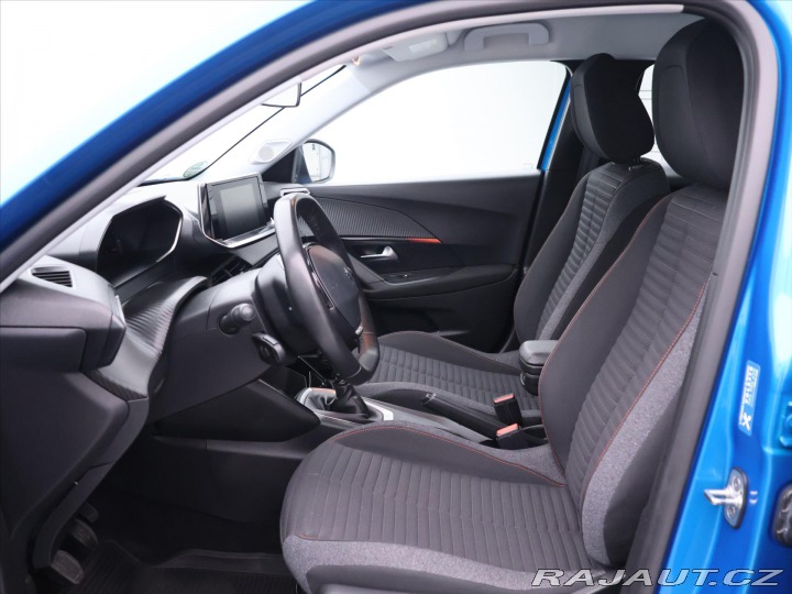 Peugeot 2008 1,2 PureTech 96kW 1.Maj. 2020