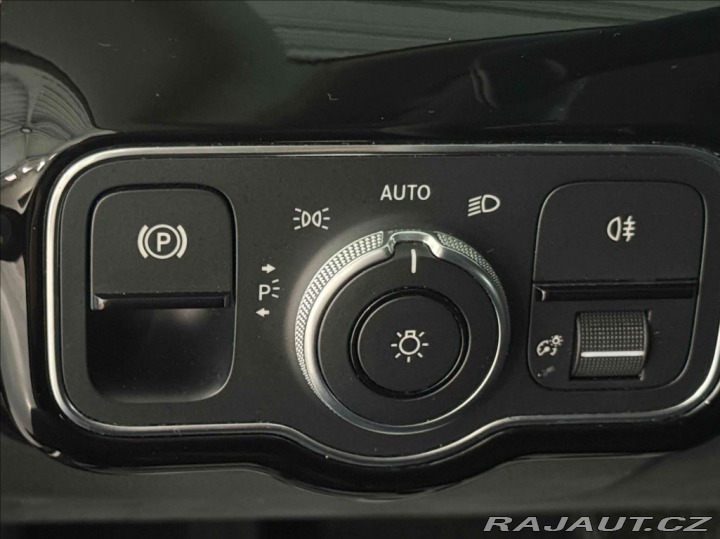 Mercedes-Benz CLA 2,0 CDI AT LED po servise 2021