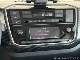 Volkswagen up! 1,0 MPI STYLE 2024