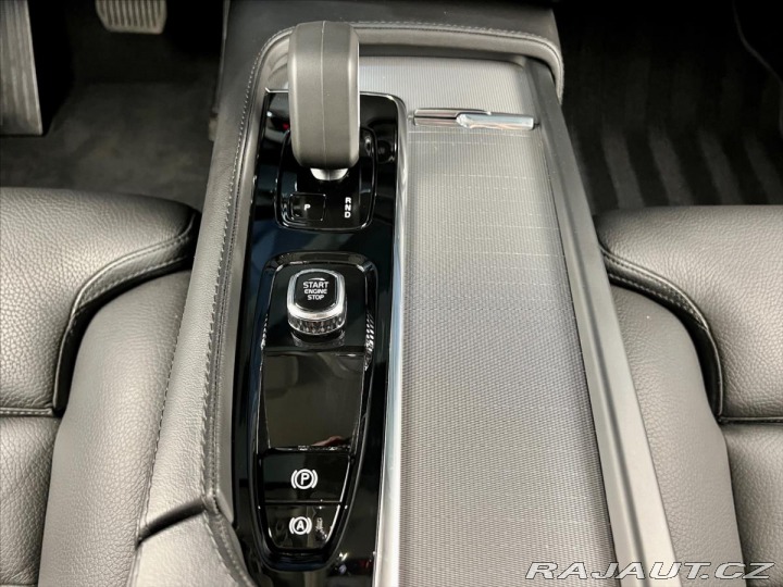 Volvo XC90 B5 AWD BRIGHT, ACC, HARMA 2024