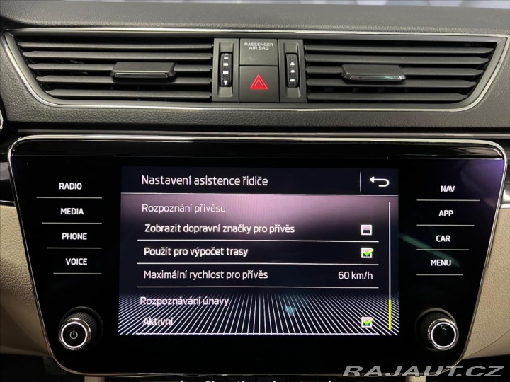 Škoda Superb 2,0 TDI 140kW 4x4 DSG L&a 2020