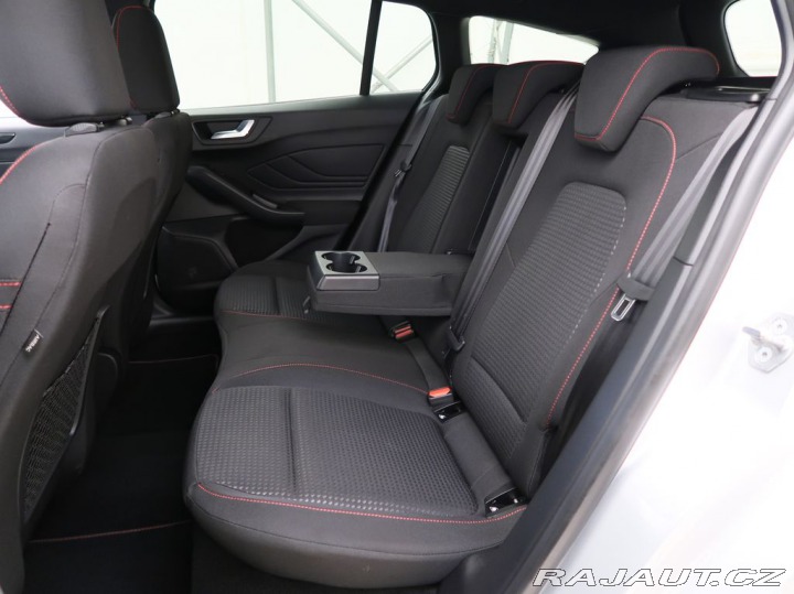 Ford Focus 1.0EcoBoost,92kW,ST-LINE, 2023