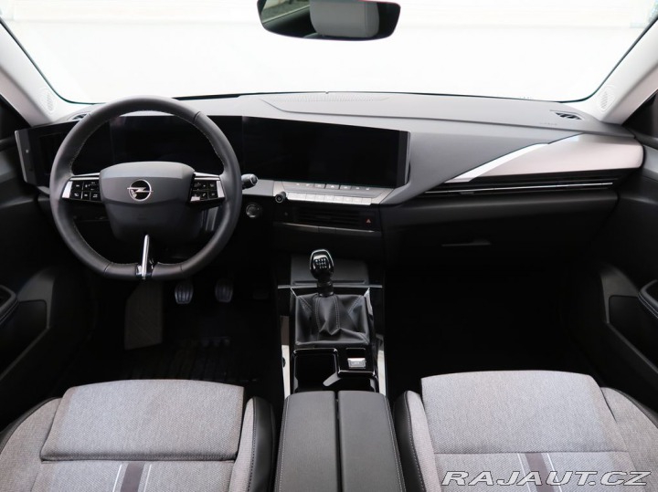 Opel Astra 1.2TURBO,96kW,ELEGANCE,MA 2023