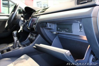 Škoda Superb 1.6 TDi Combi Navi / Tažn 2017