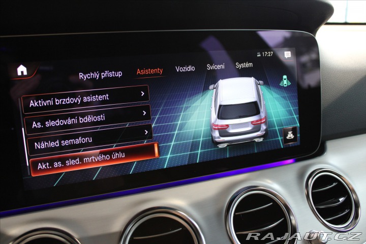 Mercedes-Benz E 220d 4Matic Avantgarde 2023