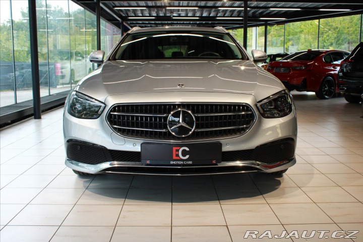 Mercedes-Benz E 220d 4Matic Avantgarde 2023