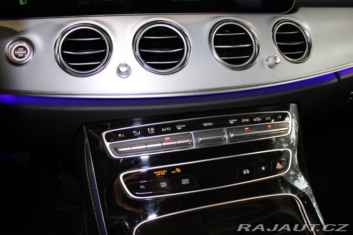 Mercedes-Benz E 220d 4Matic Avantgarde 2023
