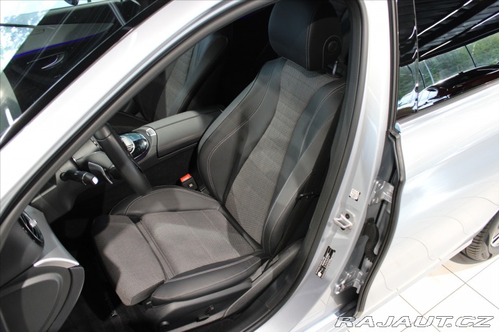 Mercedes-Benz E 220d 4Matic Avantgarde 2023