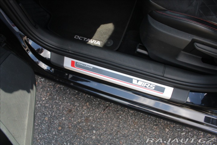 Škoda Octavia 2,0 TDi RS Challenge+Kame 1800