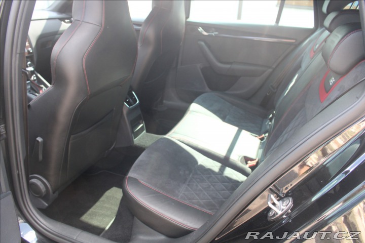 Škoda Octavia 2,0 TDi RS Challenge+Kame 1800