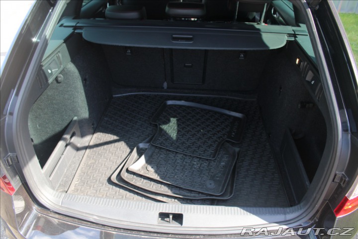 Škoda Octavia 2,0 TDi RS Challenge+Kame 1800