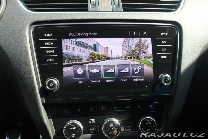 Škoda Octavia 2,0 TDi RS Challenge+Kame 1800