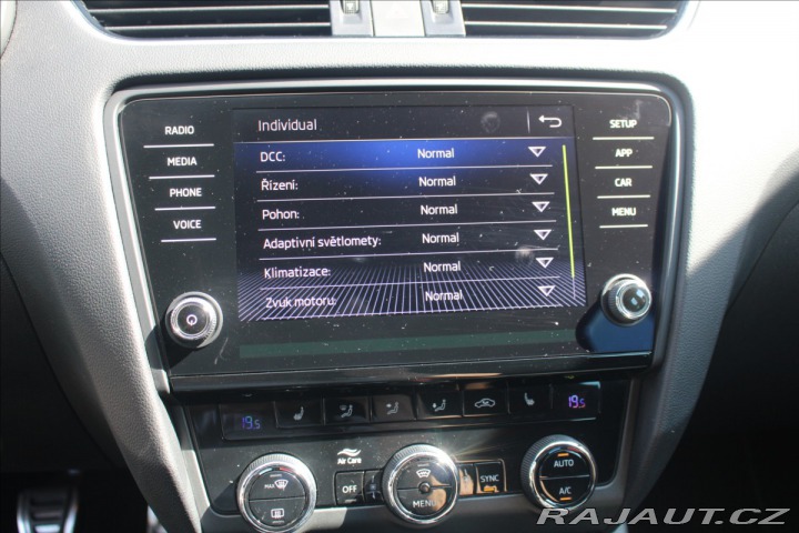 Škoda Octavia 2,0 TDi RS Challenge+Kame 1800