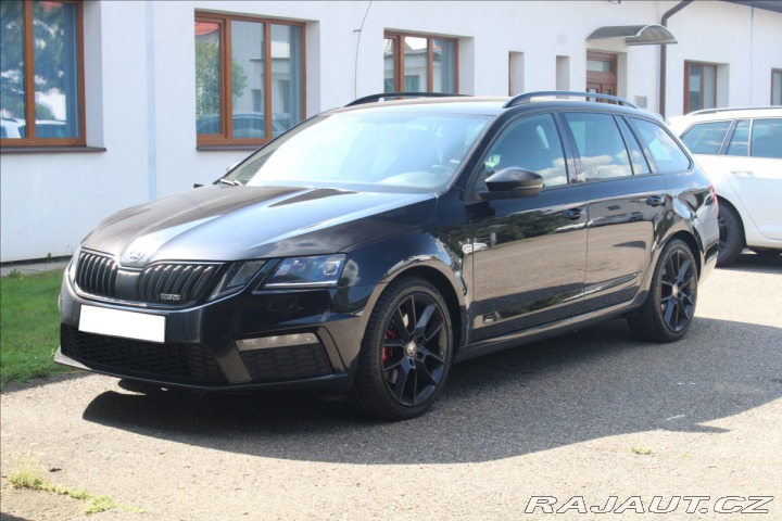 Škoda Octavia 2,0 TDi RS Challenge+Kame 1800