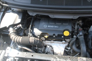 Opel Zafira 1,4 Turbo Tourer 7Míst 2016