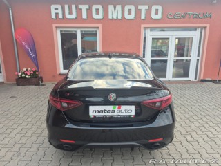 Alfa Romeo Giulia 2.0 Veloce Q4 206kW (ODPO 2021