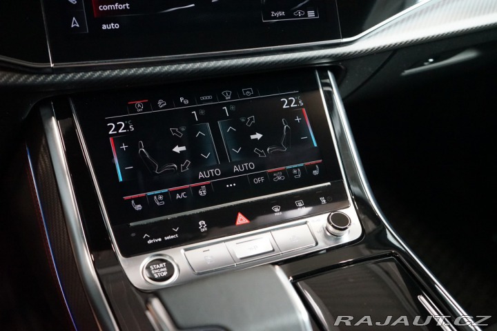 Audi Q8 TAŽNÉ*NEZ.TOP*CZ*VZDUCH* 2025