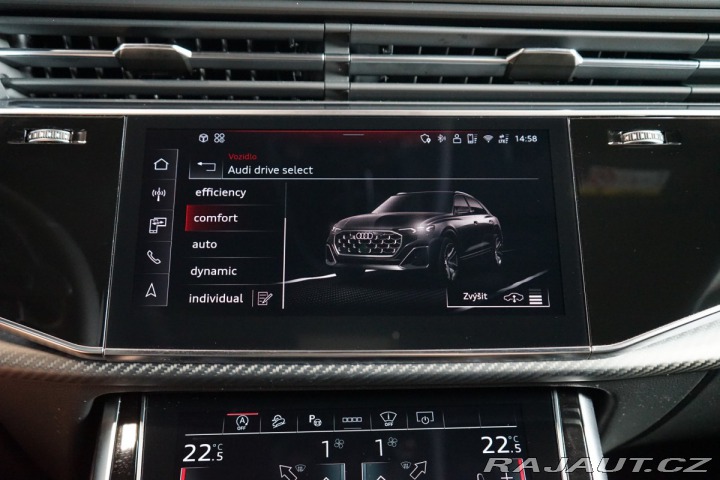Audi Q8 TAŽNÉ*NEZ.TOP*CZ*VZDUCH* 2025
