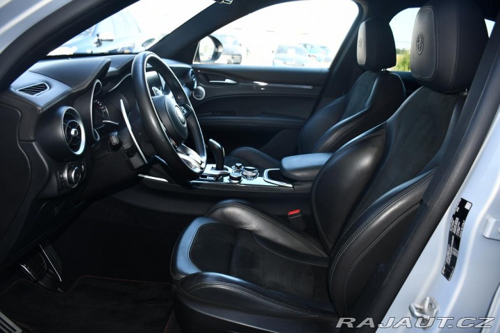 Alfa Romeo Stelvio VELOCE Ti Q4 2.0 REZERVAC 2021