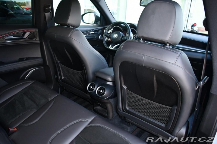 Alfa Romeo Stelvio VELOCE Ti Q4 2.0 REZERVAC 2021