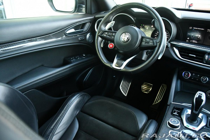 Alfa Romeo Stelvio VELOCE Ti Q4 2.0 REZERVAC 2021