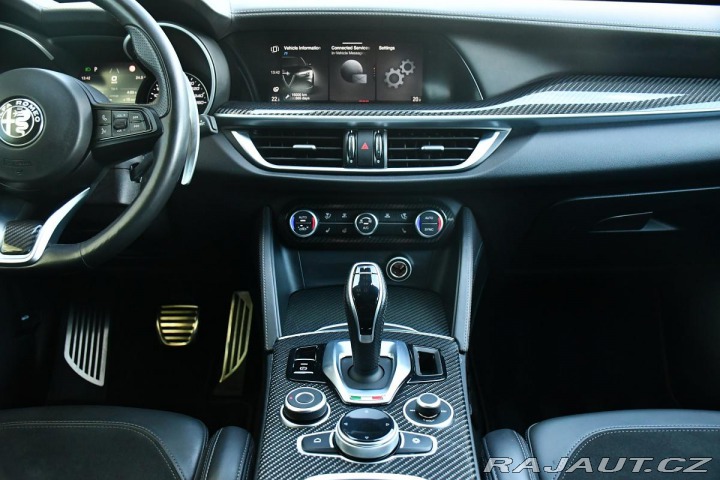 Alfa Romeo Stelvio VELOCE Ti Q4 2.0CARBON CA 2021