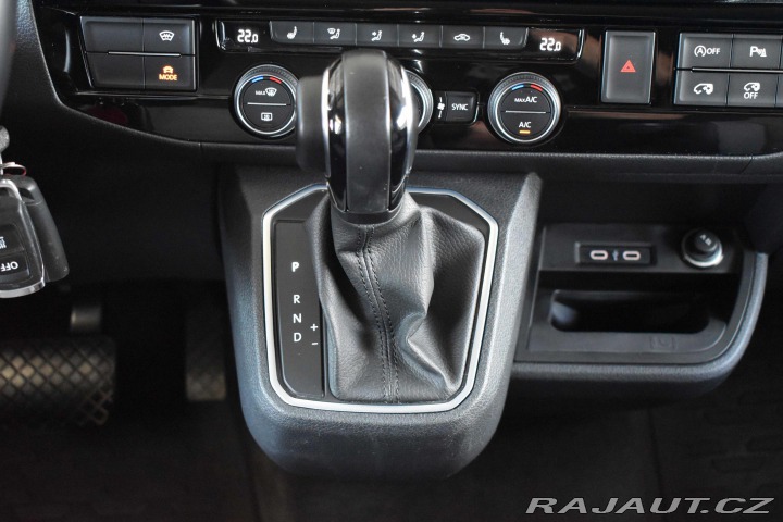 Volkswagen Multivan TDI*ZÁRUKA 5let*4x4*TAŽNÉ 2022