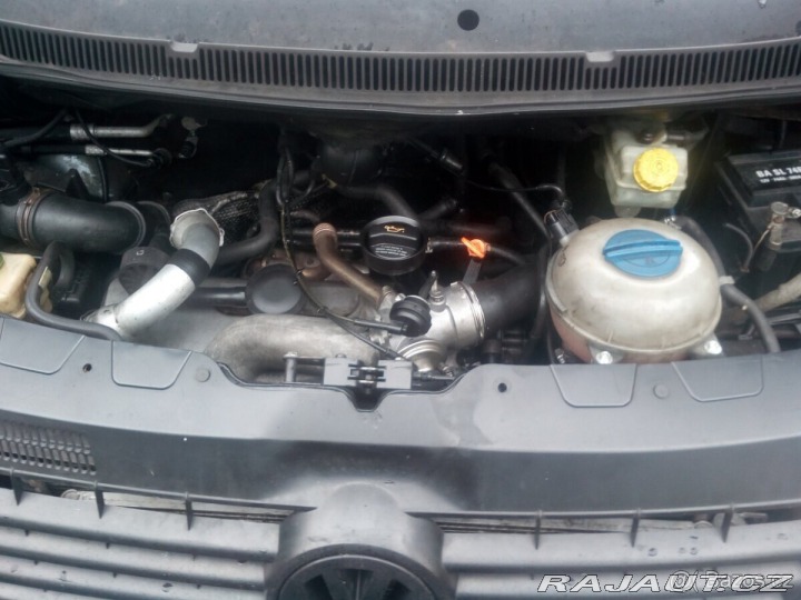 Volkswagen Transporter T5 2.5 TDI 2004