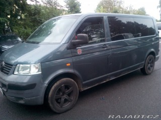 Volkswagen Transporter T5 2.5 TDI 2004