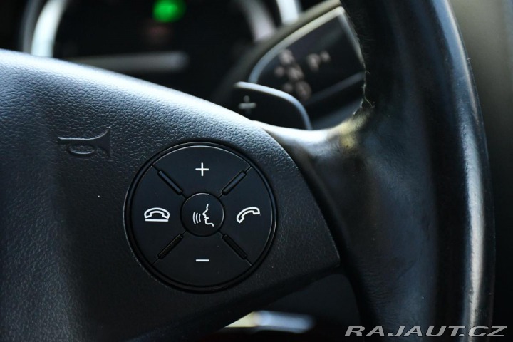 Mercedes-Benz GL 350BT 4M PANO REZERVACE 2010