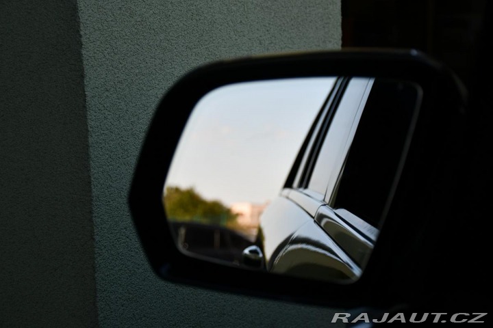 Mercedes-Benz GL 350BT 4M PANO H/K TAŽNÉ 7 2010