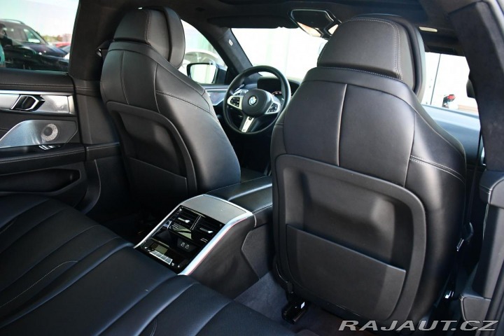 BMW 8 M850i xD LASER PANO K360° 2019