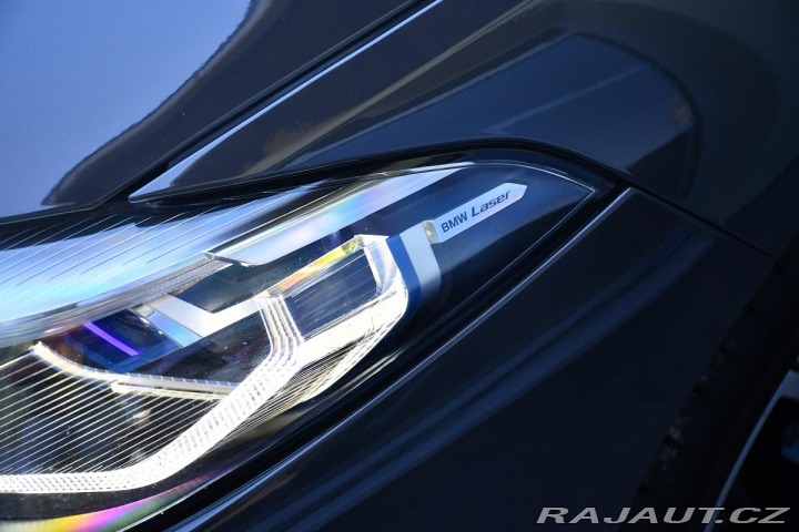 BMW 8 M850i xD LASER PANO K360° 2019