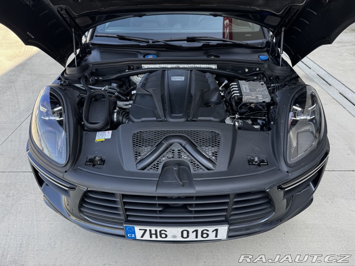 Porsche Macan Turbo, 2020 Approved 2027 2020