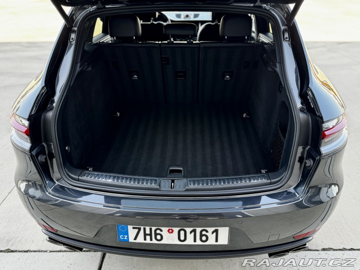 Porsche Macan Turbo, 2020 Approved 2027 2020