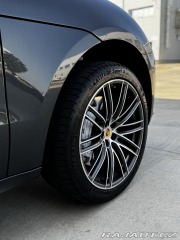 Porsche Macan Turbo, 2020 Approved 2027 2020