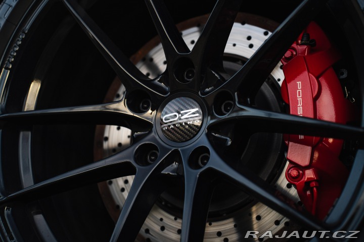 Porsche Cayman GT4 Clubsport, Approved 2016