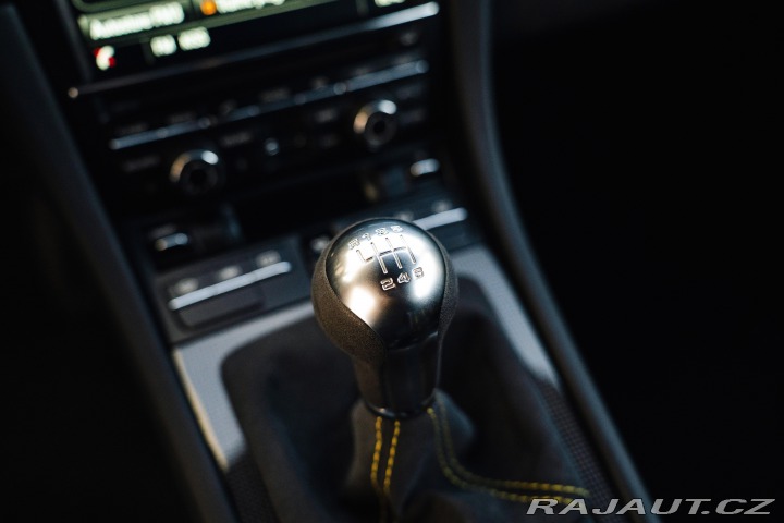 Porsche Cayman GT4 Clubsport, Approved 2016