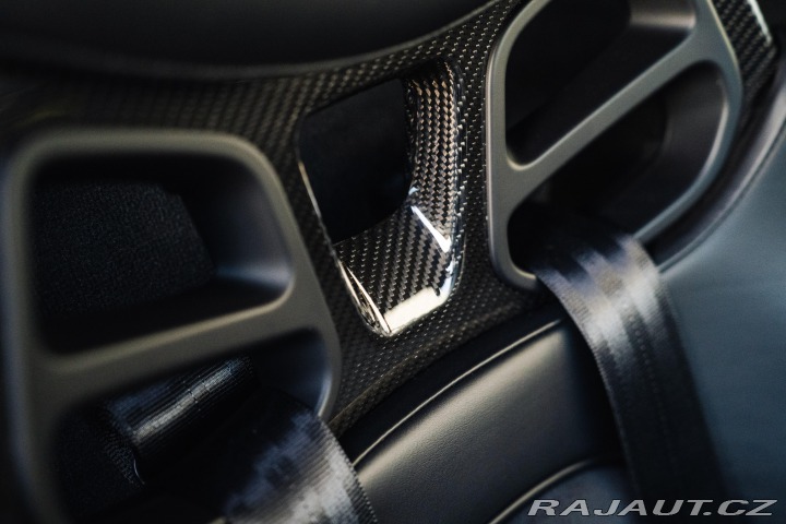 Porsche Cayman GT4 Clubsport, Approved 2016