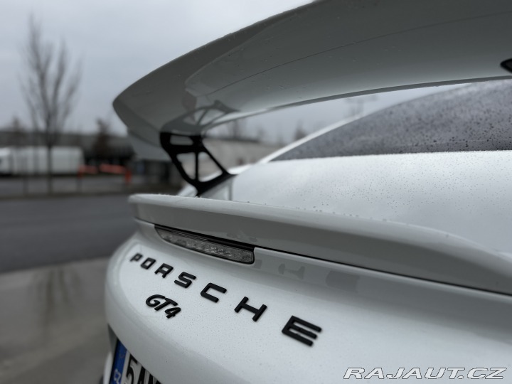 Porsche Cayman GT4 Clubsport, Approved 2016
