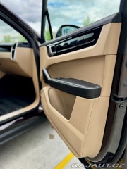 Porsche Cayenne S, 2018, 98t km, tažné 2018