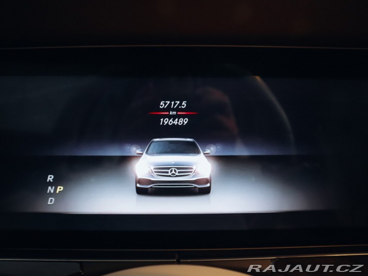 Mercedes-Benz E E 220d 4MATIC Avantgarde 2019