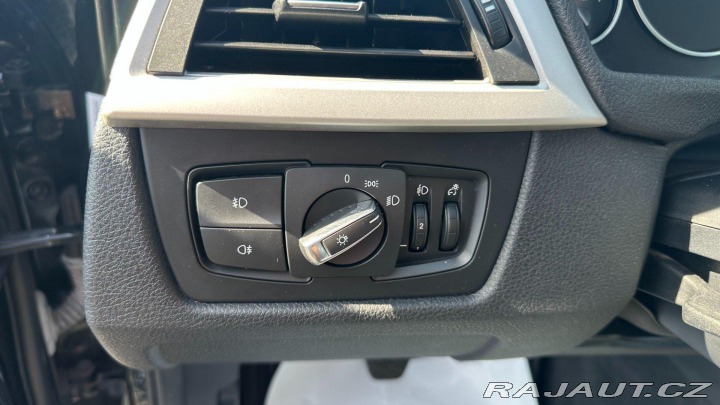 BMW 3 318d 105kW *Stav*Navi*Taž 2012