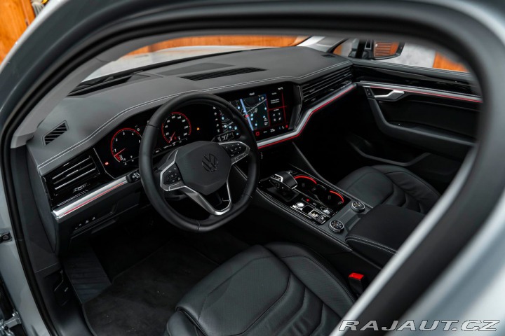 Volkswagen Touareg 2024