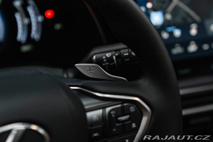 Lexus Ostatní modely RX 450h h+ E-Four Executive Line, 2025