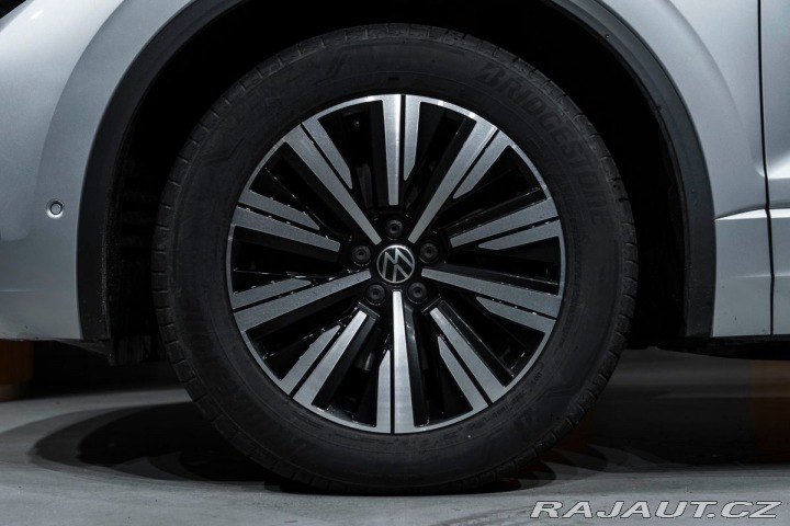 Volkswagen Touareg 1800