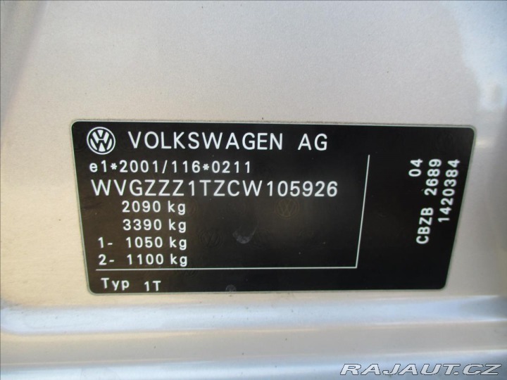 Volkswagen Touran 1,2 TSi 77kw Tažné, GPS, 2012